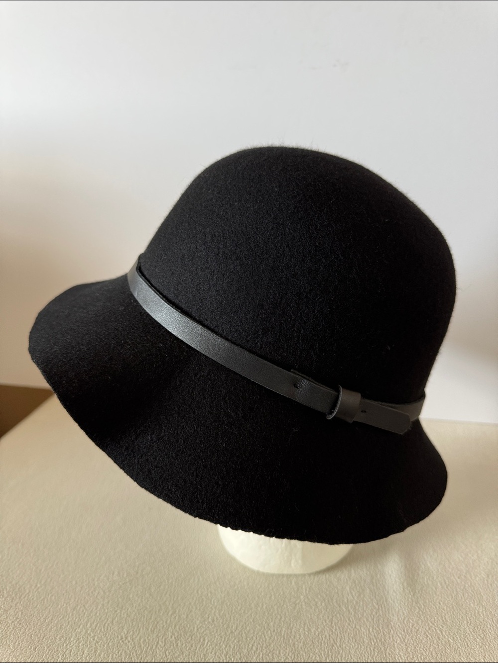 Filippo Catarzi wool cloche hat